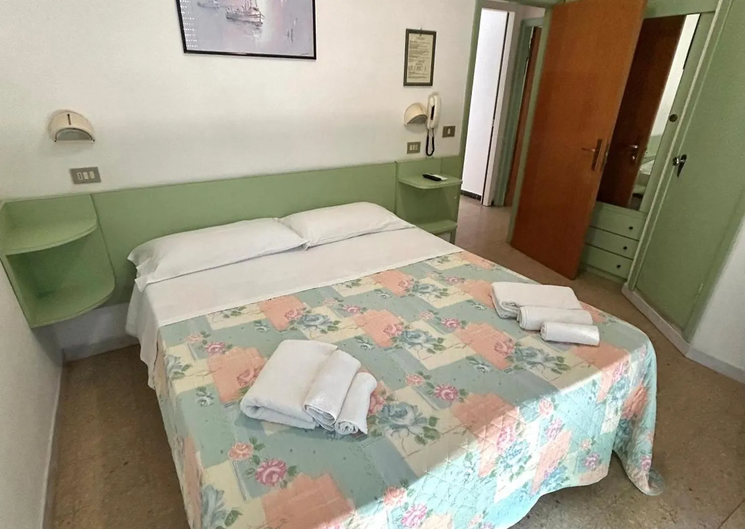***  Hotel Caracas Cattolica Italia