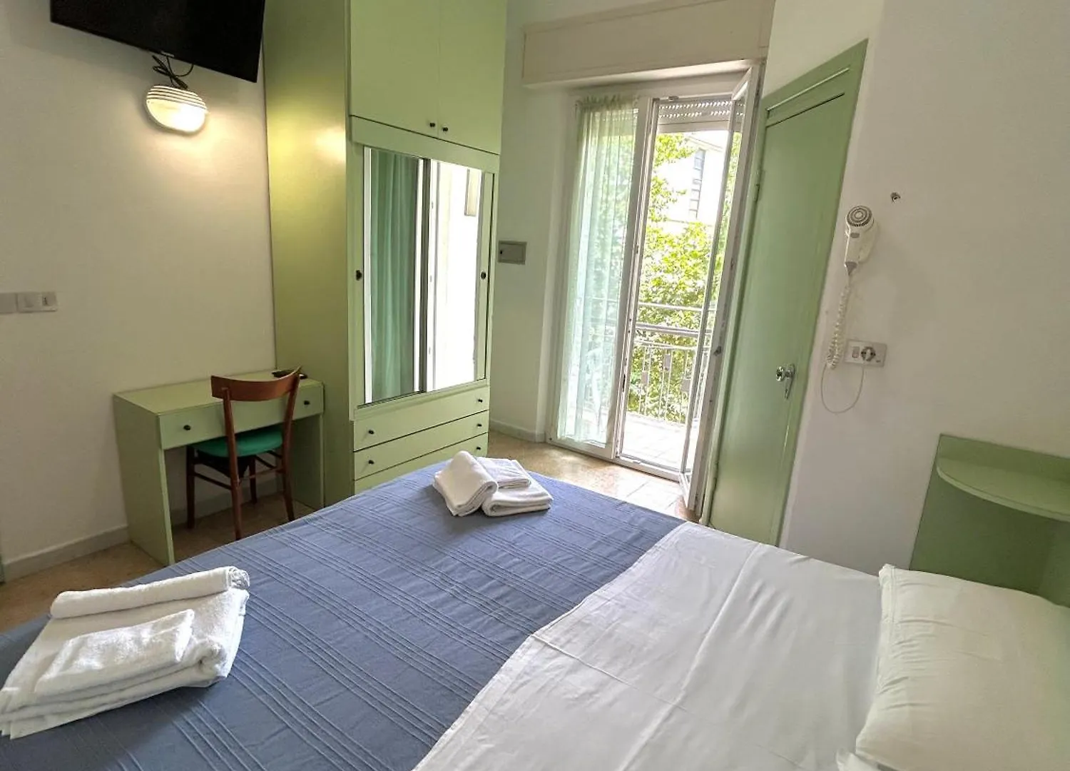 Hotel Caracas Cattolica 3*,  Italia