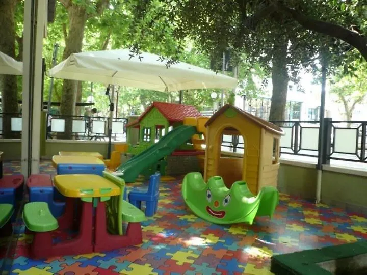 Hotel Caracas Cattolica 3*,